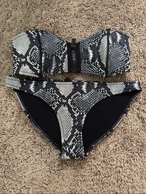 triangl swimwear Black Bandeau Bikini Top with Snake-Trim Accent